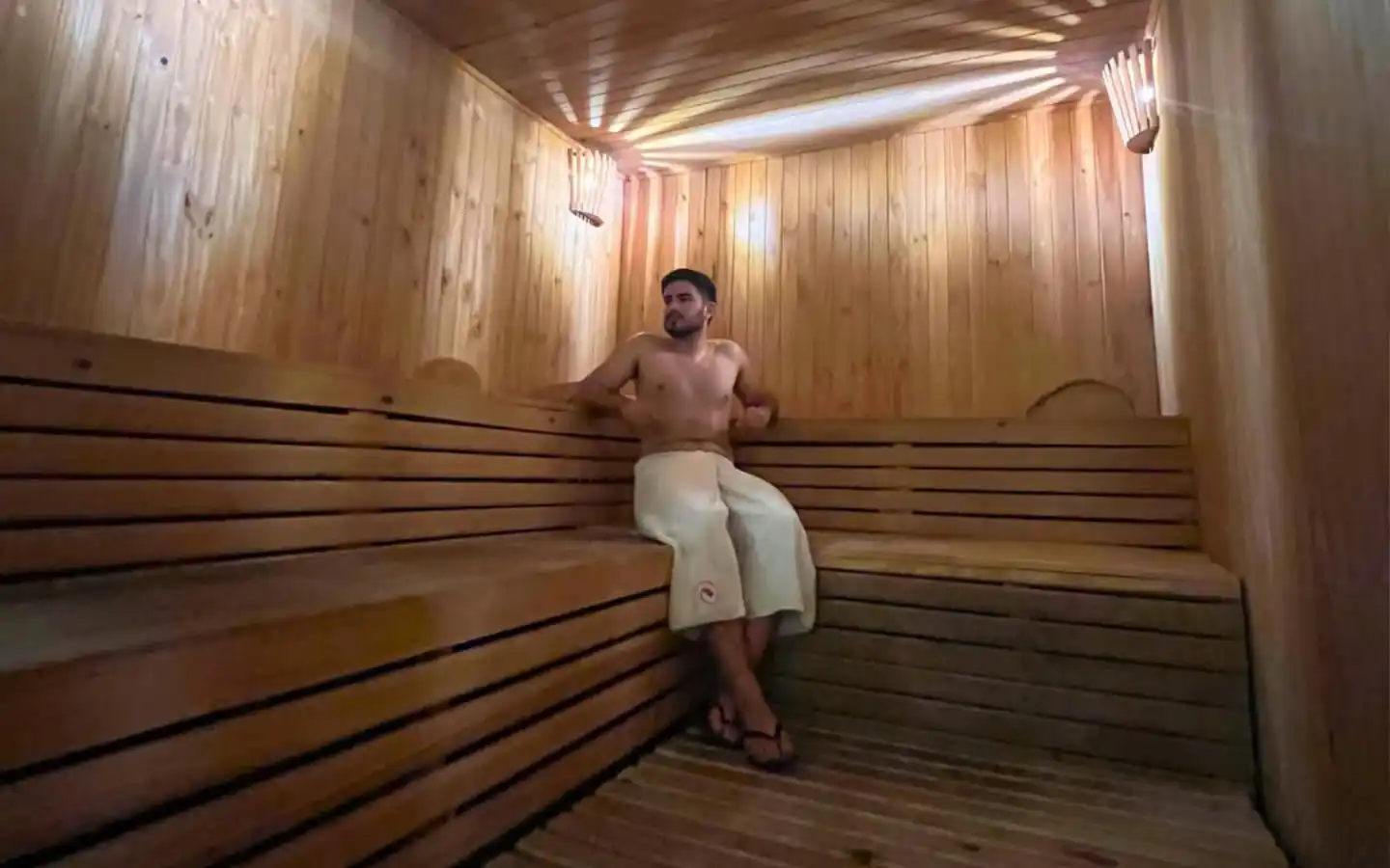 Sauna e hidromasaje en aCáceres Spa Masculino Asunción